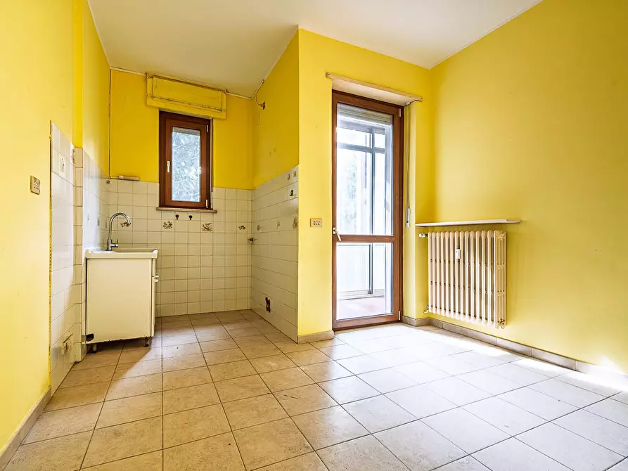 Immagine 11 di Appartamento in vendita  in Via San Remo 2 a Torino