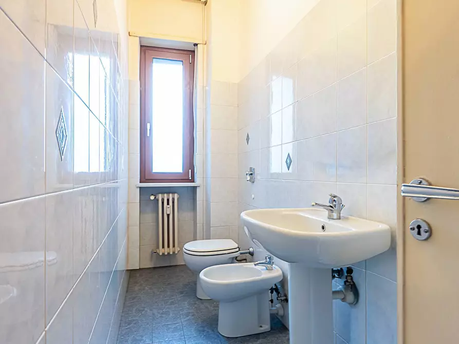 Immagine 32 di Appartamento in vendita  in Via San Remo 2 a Torino