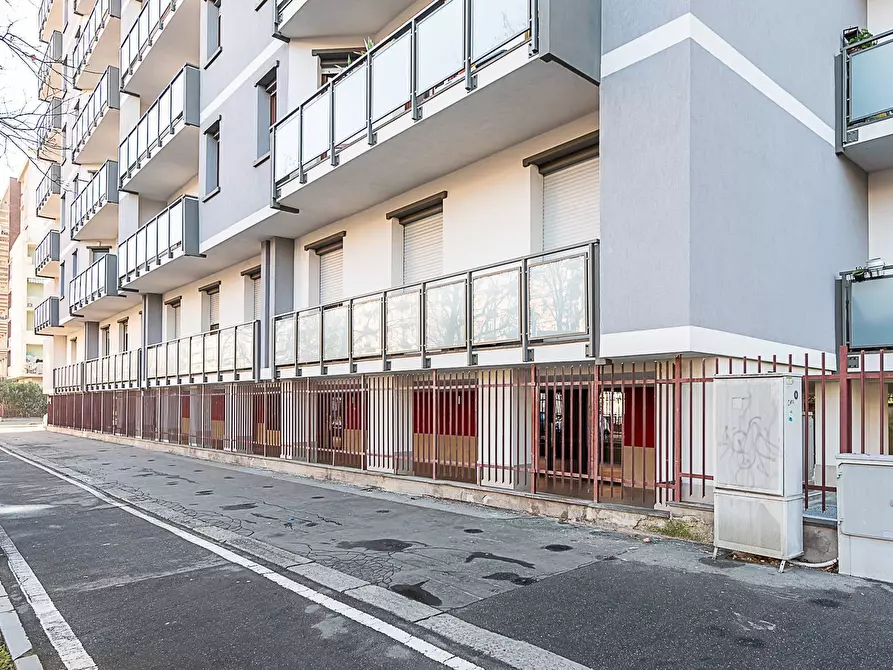 Immagine 40 di Appartamento in vendita  in Via San Remo 2 a Torino