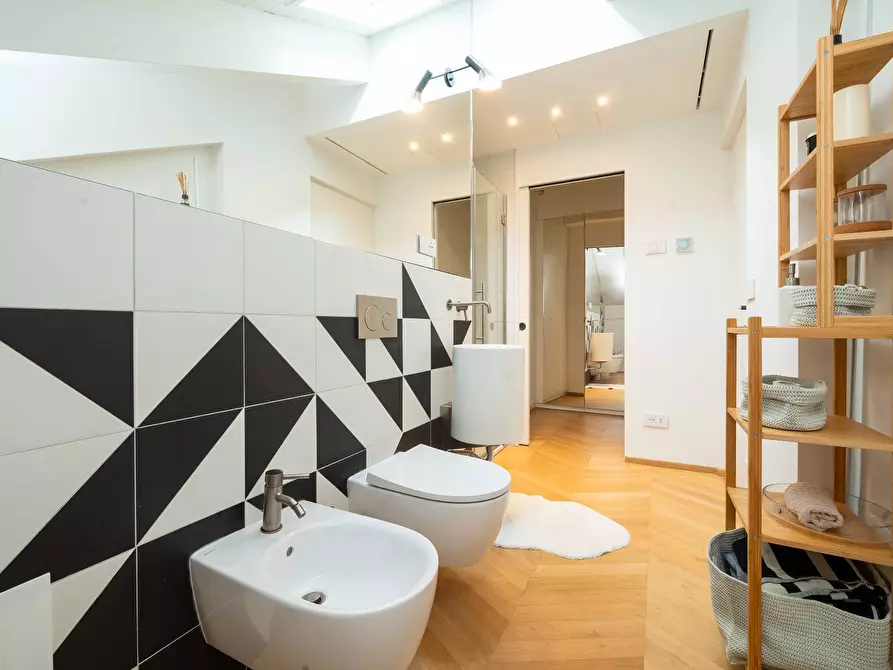 Immagine 36 di Attico in vendita  in Corso Susa 11 a Rivoli