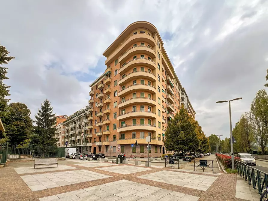 Immagine 14 di Appartamento in affitto  in Via Cassini 95 a Torino