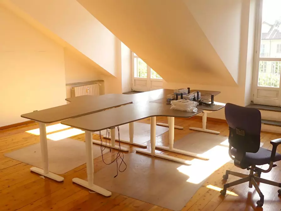 Immagine 2 di Ufficio in affitto  in Corso Re Umberto 12 a Torino