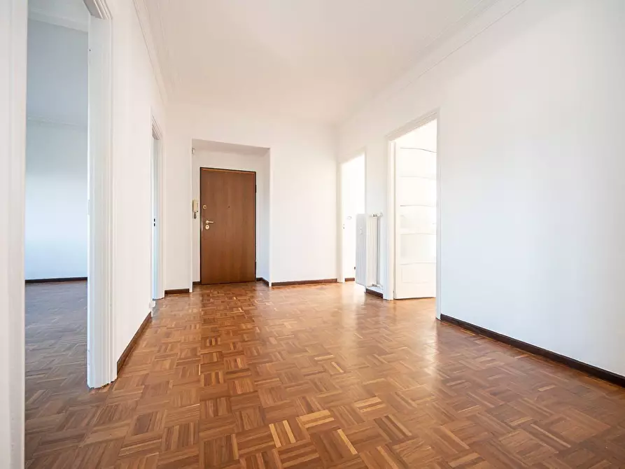 Immagine 7 di Ufficio in affitto  in Corso Francia 147 a Torino