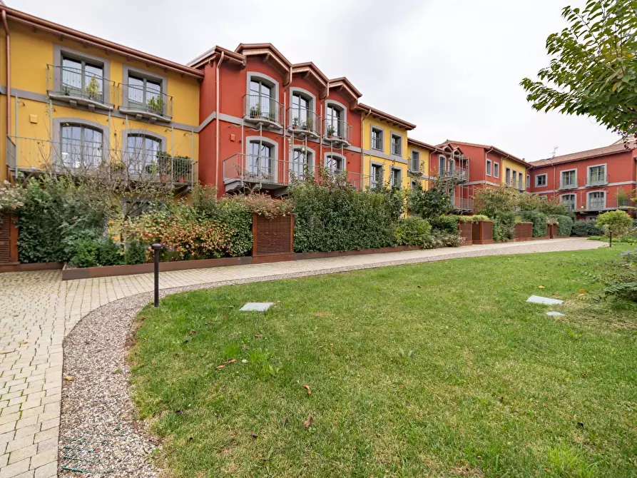 Immagine 16 di Appartamento in affitto  in Via Bonaventura Zumbini 39 a Milano