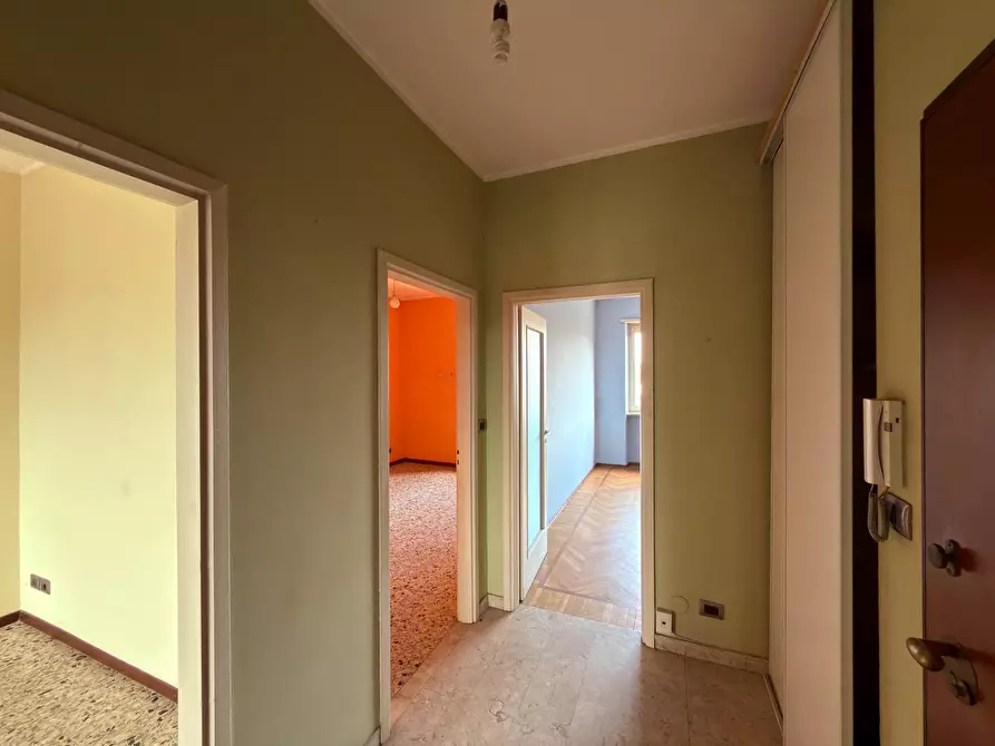 Immagine 17 di Appartamento in vendita  in Largo Toscana 50 a Torino