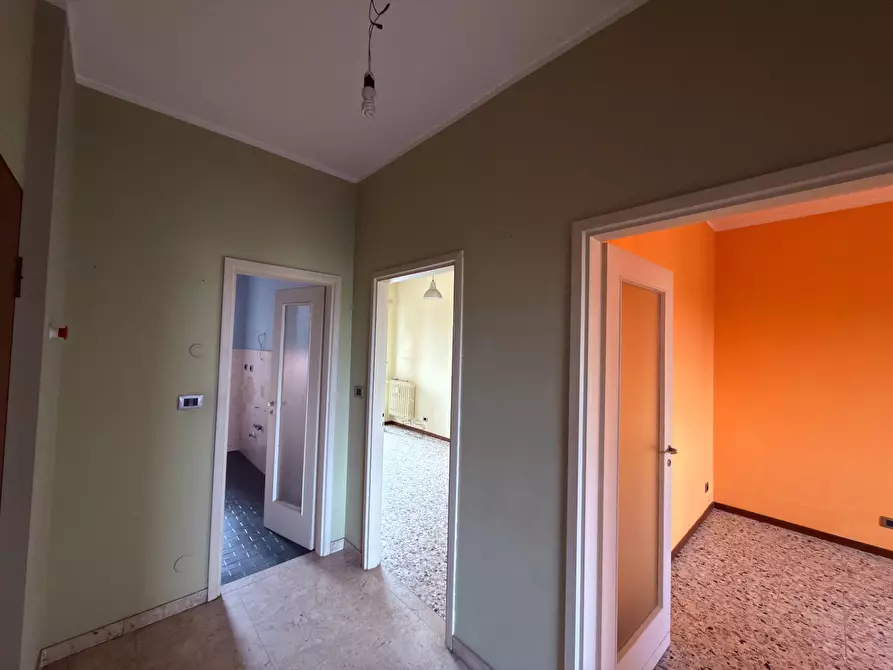 Immagine 19 di Appartamento in vendita  in Largo Toscana 50 a Torino