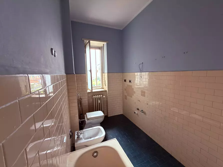 Immagine 24 di Appartamento in vendita  in Largo Toscana 50 a Torino