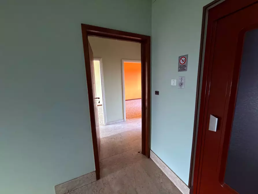 Immagine 21 di Appartamento in vendita  in Largo Toscana 50 a Torino