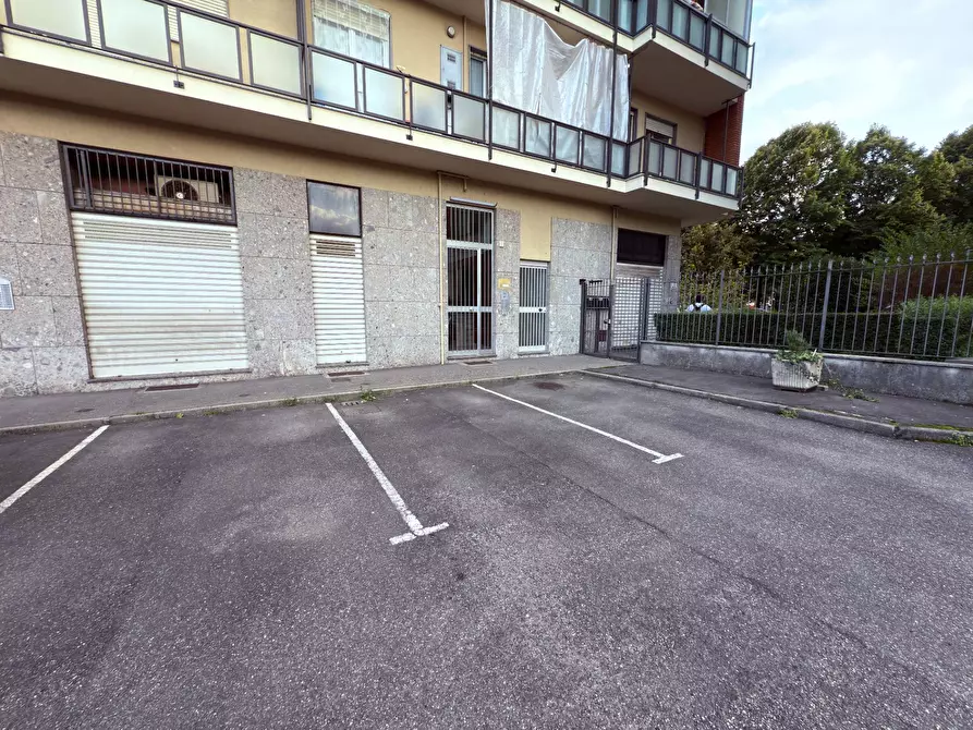 Immagine 38 di Appartamento in vendita  in Largo Toscana 50 a Torino