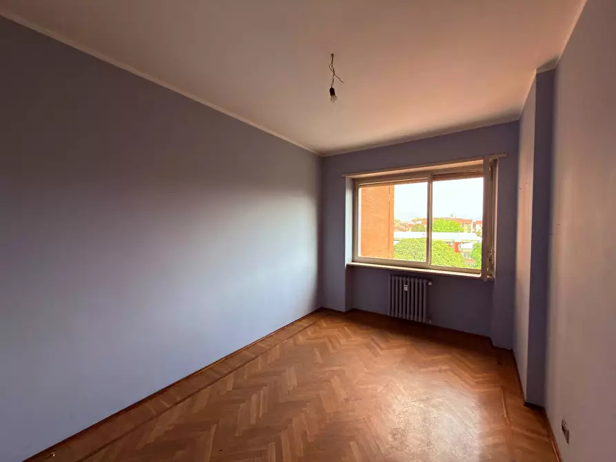 Immagine 4 di Appartamento in vendita  in Largo Toscana 50 a Torino