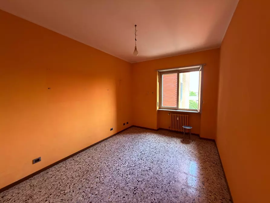 Immagine 13 di Appartamento in vendita  in Largo Toscana 50 a Torino