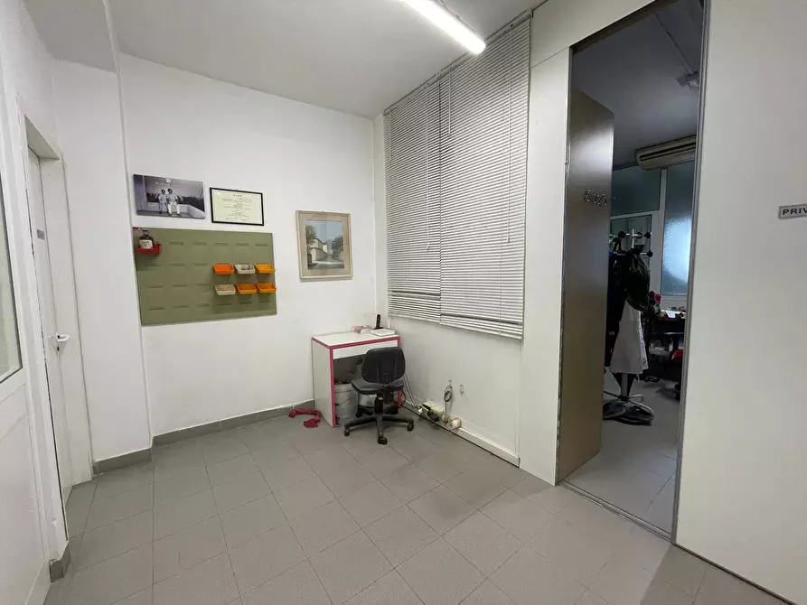 Immagine 3 di Appartamento in vendita  in Via Valentino Carrera 64 a Torino