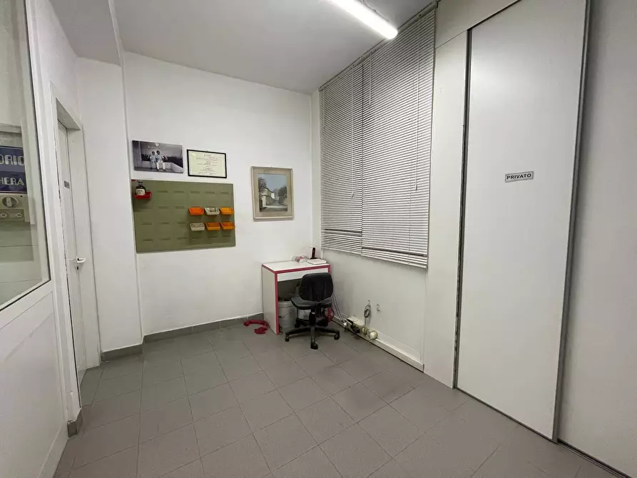 Immagine 5 di Appartamento in vendita  in Via Valentino Carrera 64 a Torino