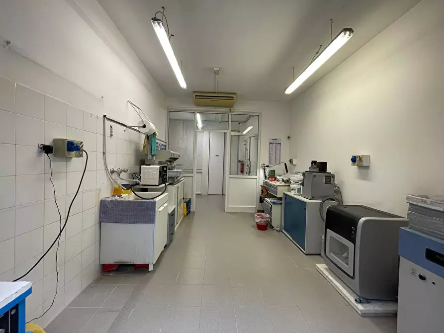 Immagine 7 di Appartamento in vendita  in Via Valentino Carrera 64 a Torino