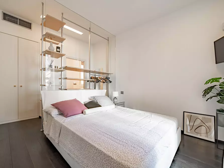 Immagine 8 di Appartamento in affitto  in Via Della Moscova 47 a Milano