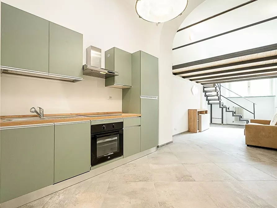 Immagine 8 di Loft/Open space in vendita  in Via Bellini 6 a Torino