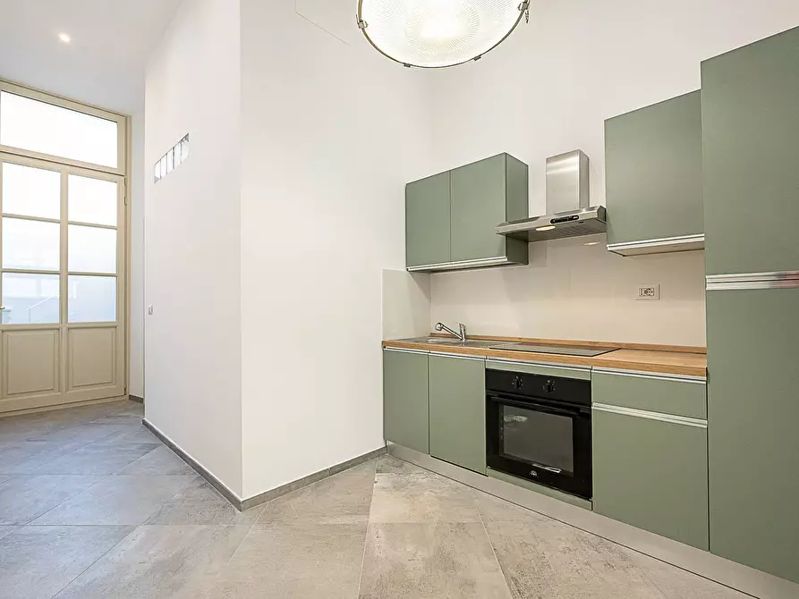 Immagine 9 di Loft/Open space in vendita  in Via Bellini 6 a Torino