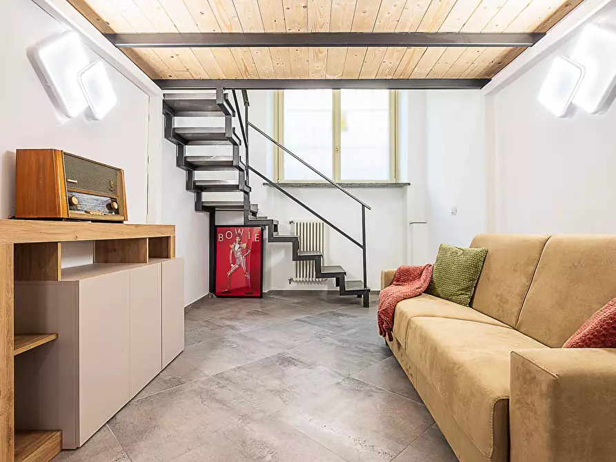 Immagine 13 di Loft/Open space in vendita  in Via Bellini 6 a Torino