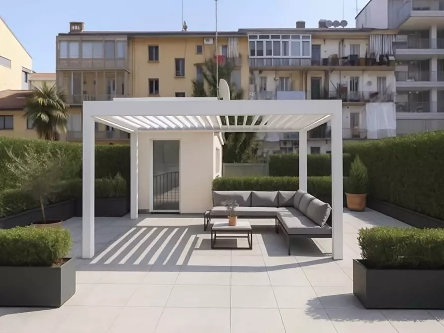 Immagine 2 di Loft/Open space in vendita  in Corso Lecce 86 a Torino