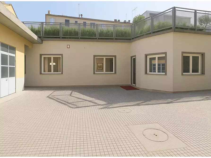 Immagine 3 di Loft/Open space in vendita  in Corso Lecce 86 a Torino