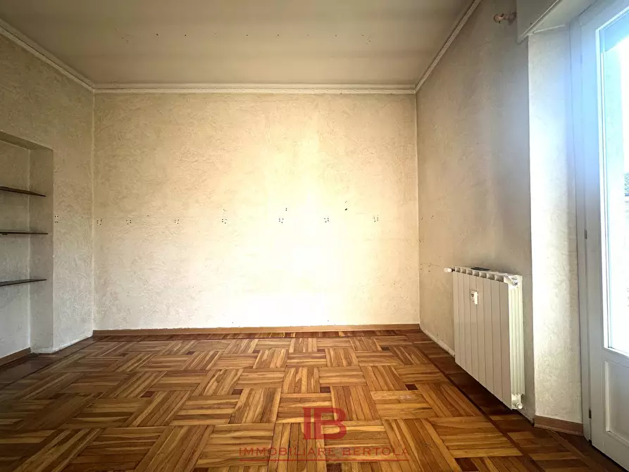 Immagine 17 di Appartamento in vendita  in via schiaparelli 34 a Cuneo