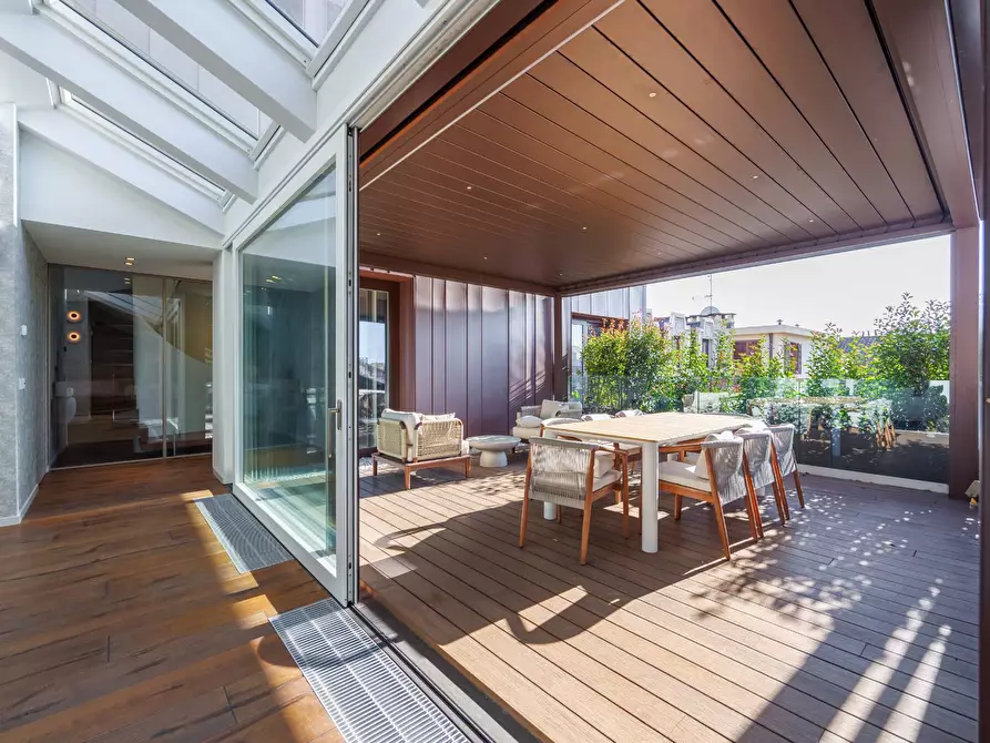 Immagine 4 di Attico in affitto  in Corso Giacomo Matteotti a Torino