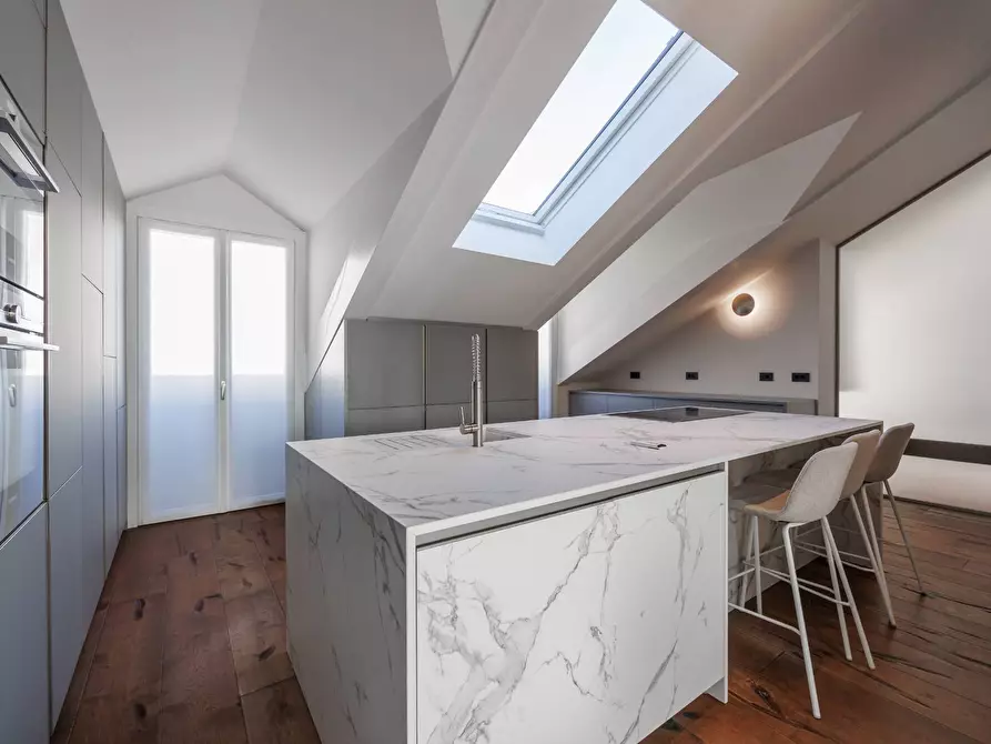 Immagine 16 di Attico in affitto  in Corso Giacomo Matteotti a Torino