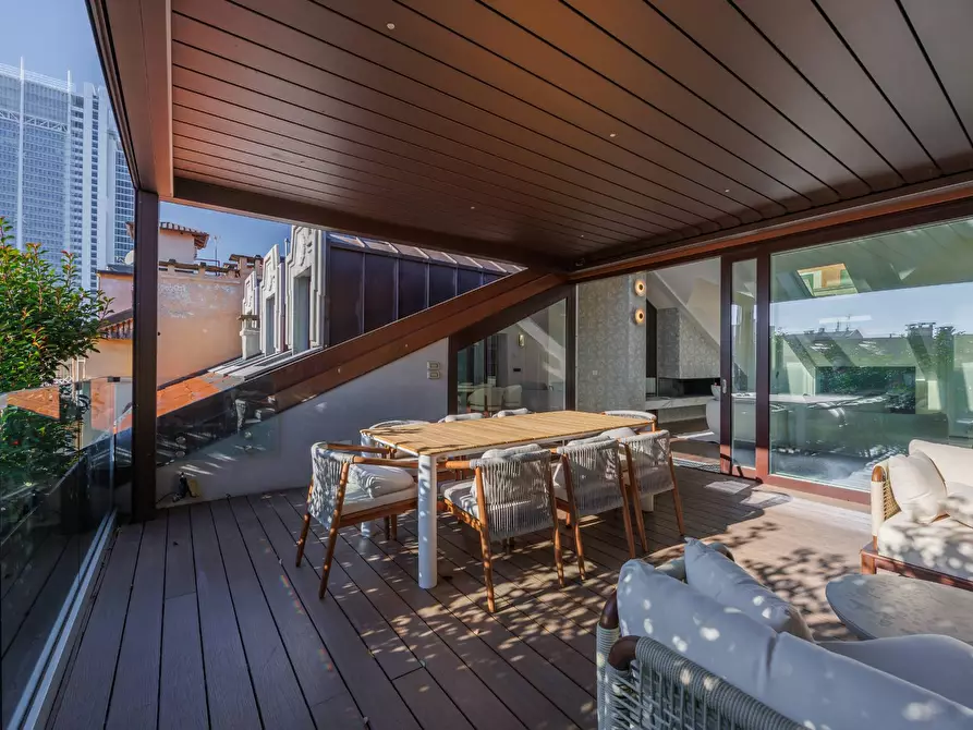 Immagine 11 di Attico in affitto  in Corso Giacomo Matteotti a Torino