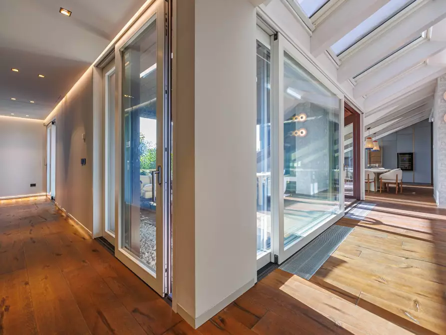 Immagine 24 di Attico in affitto  in Corso Giacomo Matteotti a Torino