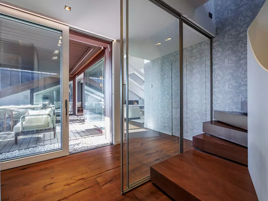 Immagine 26 di Attico in affitto  in Corso Giacomo Matteotti a Torino