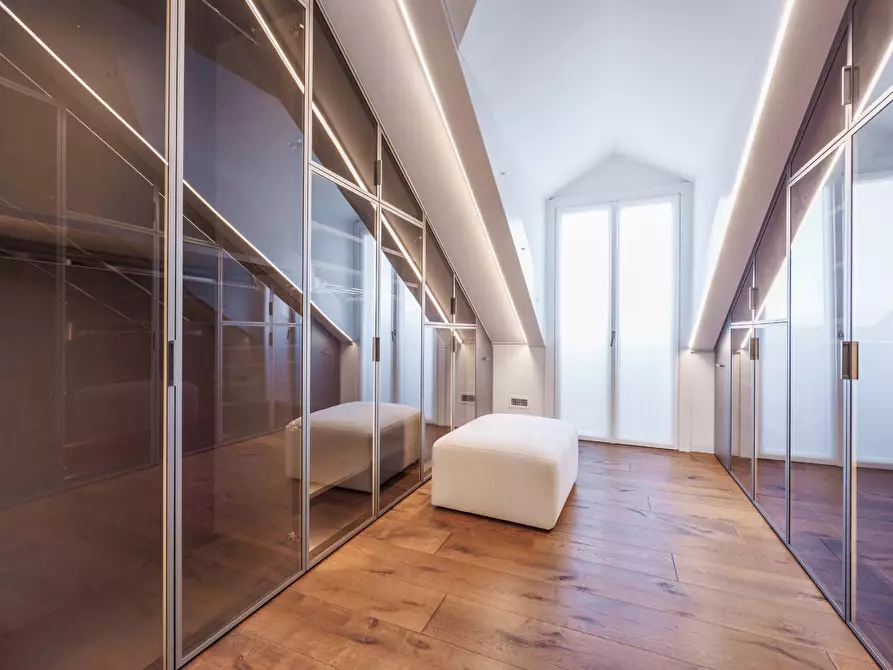 Immagine 28 di Attico in affitto  in Corso Giacomo Matteotti a Torino