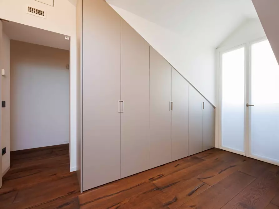 Immagine 32 di Attico in affitto  in Corso Giacomo Matteotti a Torino