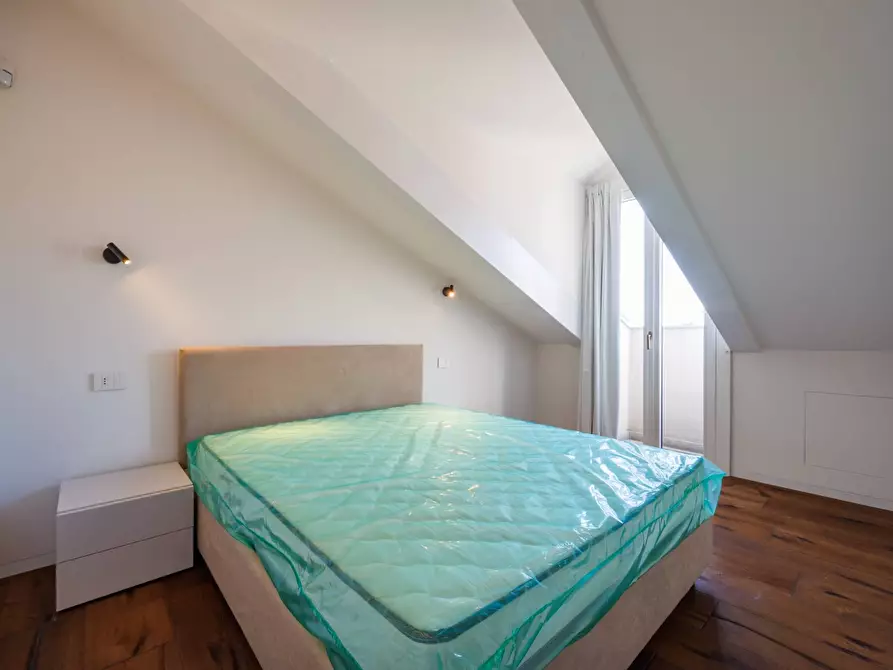 Immagine 34 di Attico in affitto  in Corso Giacomo Matteotti a Torino