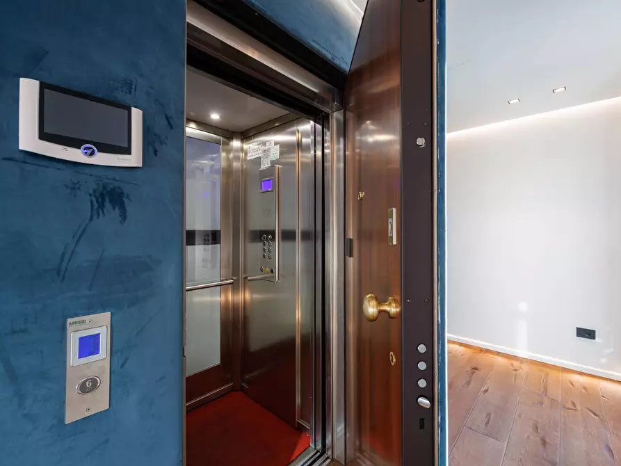 Immagine 67 di Attico in affitto  in Corso Giacomo Matteotti a Torino