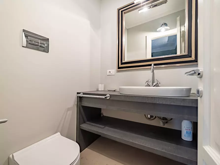 Immagine 9 di Appartamento in affitto  in Via Solferino 42 a Milano