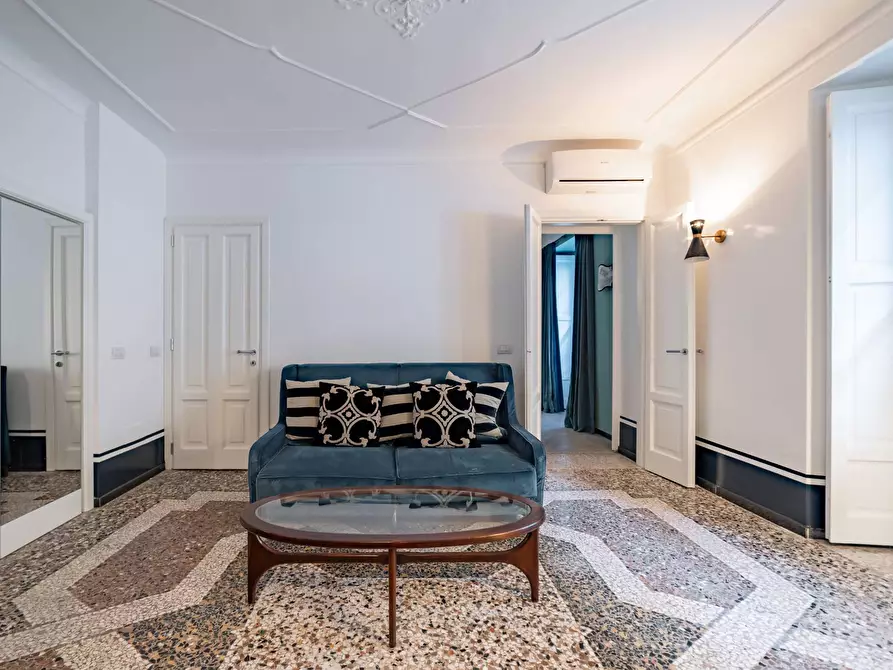 Immagine 2 di Appartamento in affitto  in Via Solferino 42 a Milano