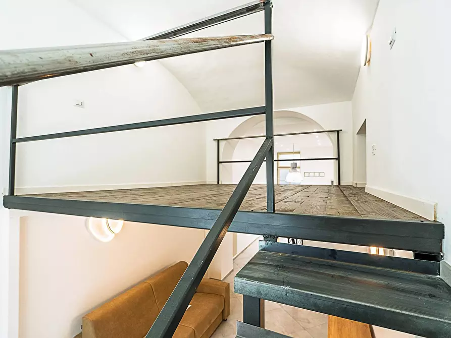 Immagine 18 di Loft/Open space in vendita  in Via Vincenzo Bellini 6 a Torino