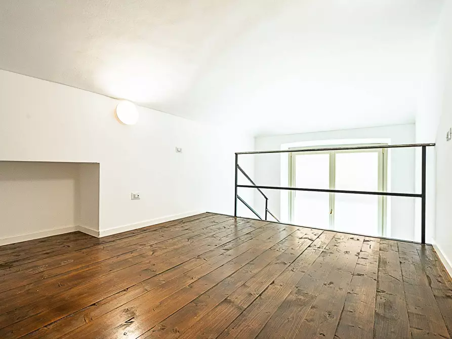Immagine 21 di Loft/Open space in vendita  in Via Vincenzo Bellini 6 a Torino