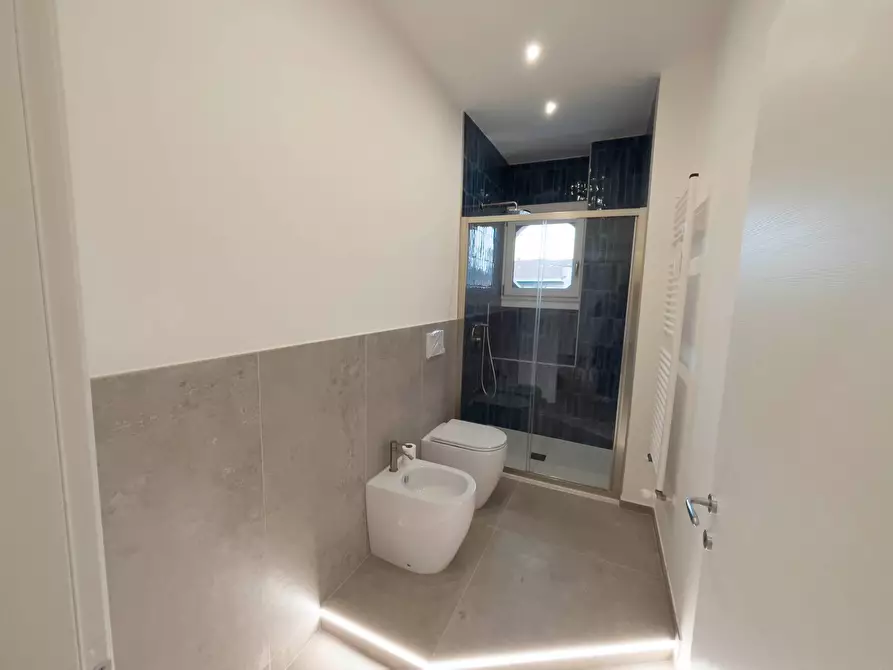 Immagine 10 di Appartamento in affitto  in Via Saffi 13 a Torino