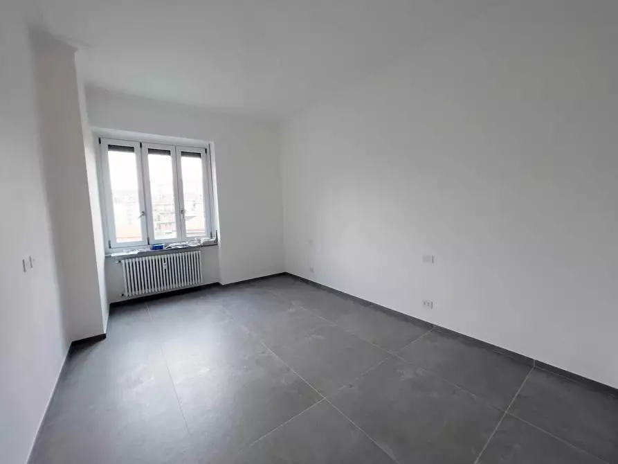 Immagine 11 di Appartamento in affitto  in Via Saffi 13 a Torino