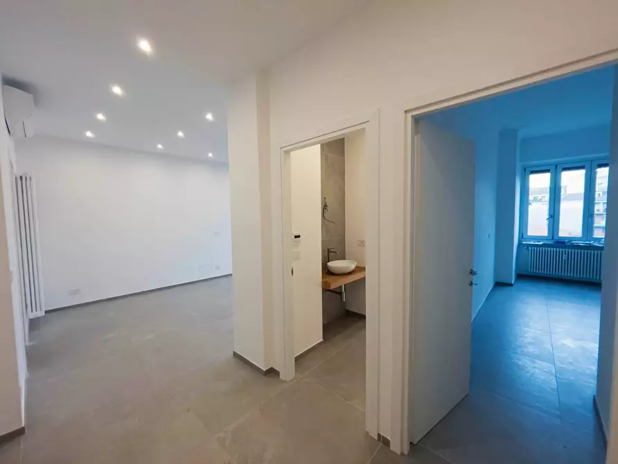 Immagine 8 di Appartamento in affitto  in Via Saffi 13 a Torino