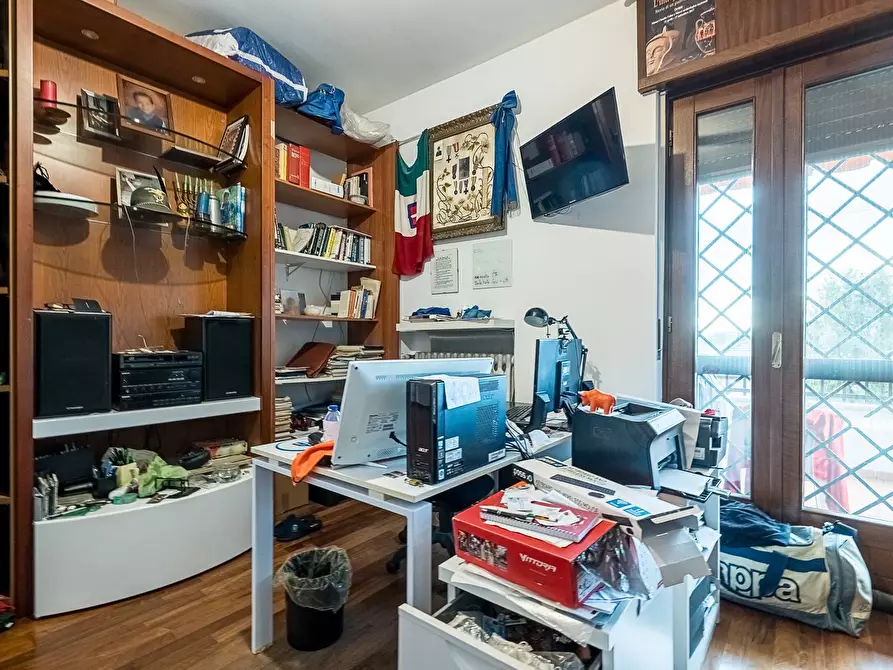 Immagine 21 di Appartamento in vendita  in Strada Vicinale Del Campagnino 11 a Torino