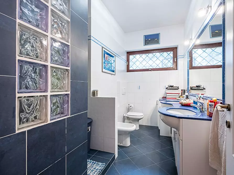 Immagine 23 di Appartamento in vendita  in Strada Vicinale Del Campagnino 11 a Torino