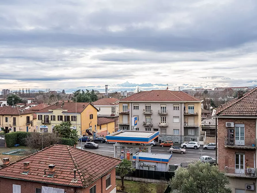 Immagine 37 di Appartamento in vendita  in Strada Vicinale Del Campagnino 11 a Torino