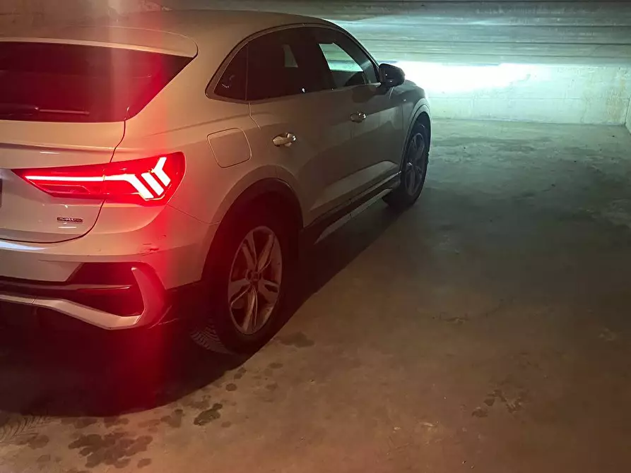 Immagine 6 di Box auto in vendita  in Via Luigi Pagliani 19 a Torino