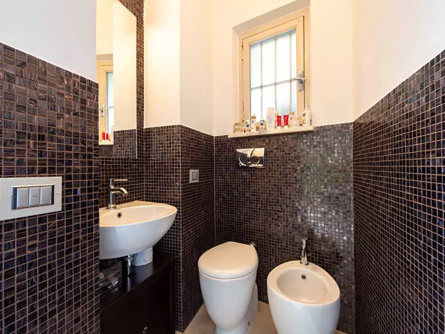 Immagine 9 di Appartamento in affitto  in Via Della Consolata a Torino