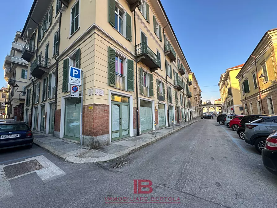 Immagine 3 di Attività commerciale in vendita  in via mameli a Cuneo