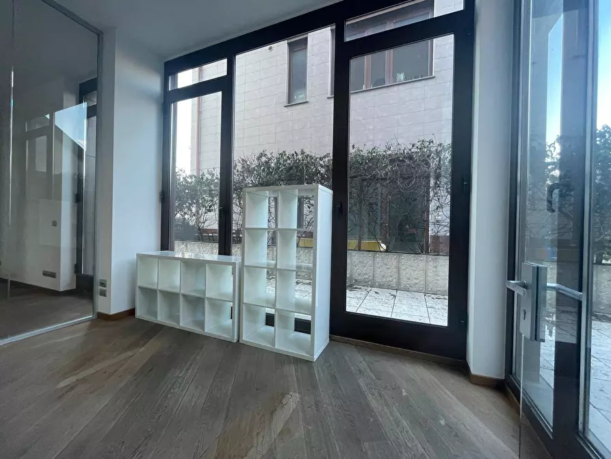 Immagine 9 di Ufficio in affitto  in Lungopo Alessandro Antonelli 21 a Torino