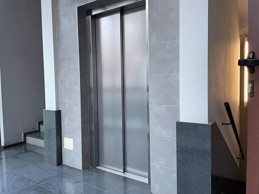 Immagine 21 di Ufficio in affitto  in Lungopo Alessandro Antonelli 21 a Torino