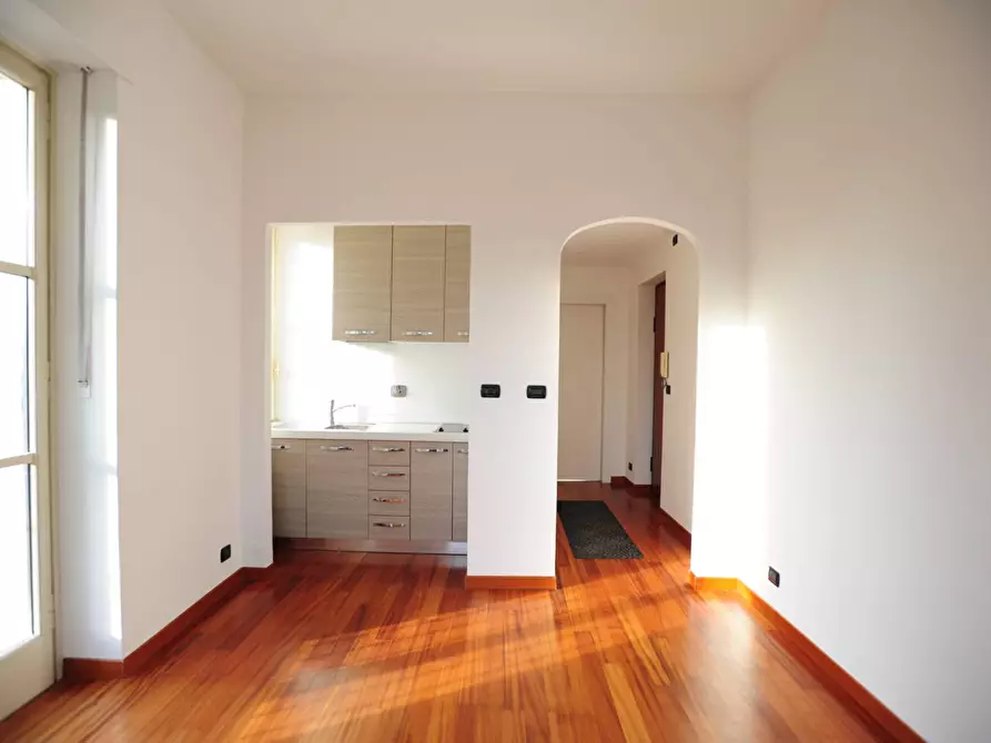 Immagine 8 di Appartamento in vendita  in Via Oristano 3 a Torino